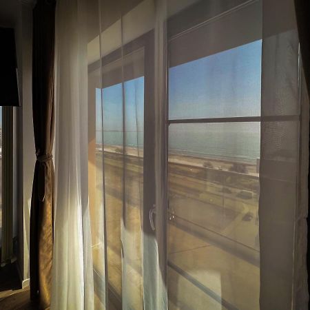Black Sea Booking - Dubai ナボダリ エクステリア 写真